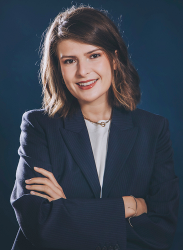 Photo de Ma&icirc;tre Julie DELAMAERE